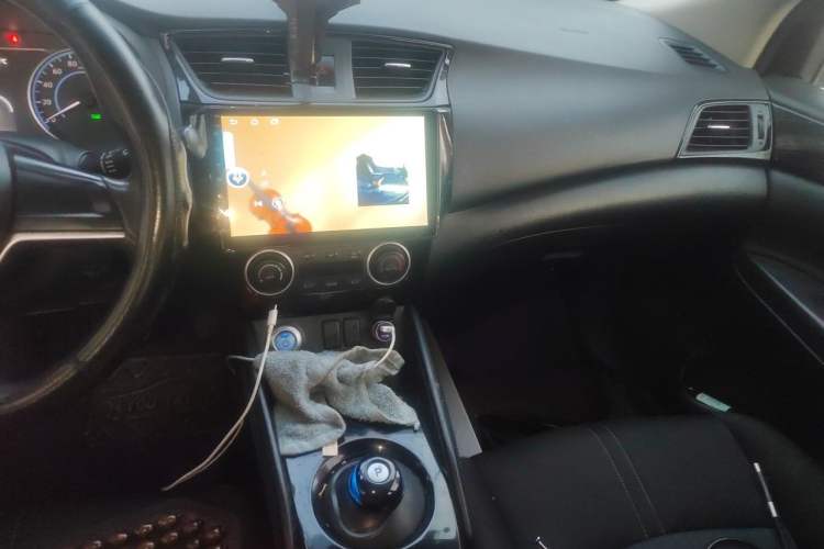 Used Nissan Sylphy EV 2018 Smart Edition Audio And AC Panel