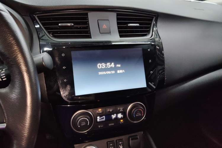 Used Nissan Sylphy EV 2018 ZhiZun Edition Audio And AC Panel