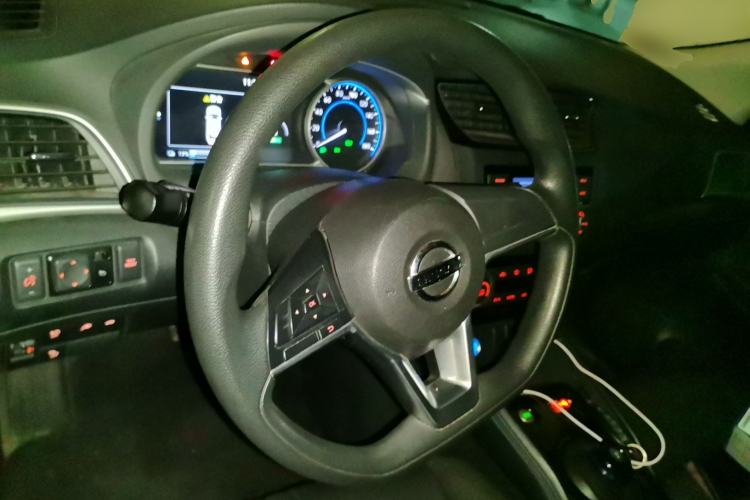 Used Nissan Sylphy EV 2018 Smart Edition Center Console