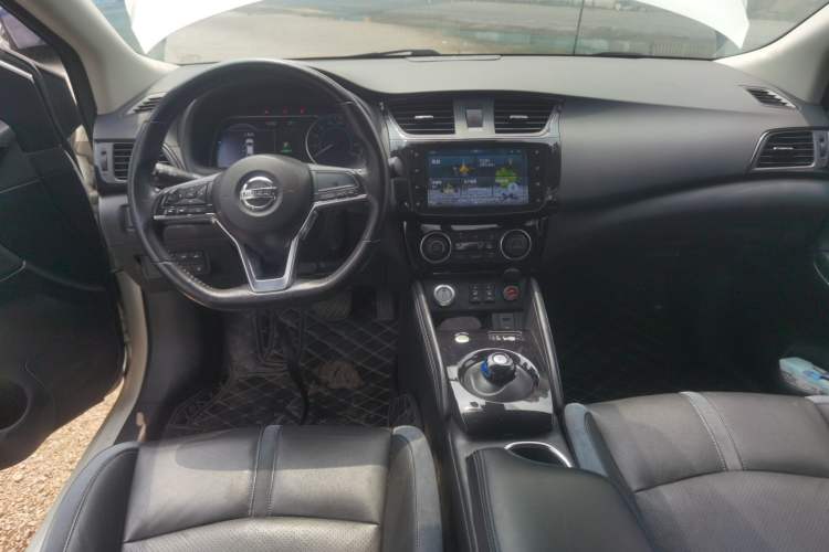 Used Nissan Sylphy EV 2018 ZhiZun Edition Center Console