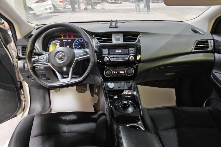 Used Nissan Sylphy EV 2018 Smart Edition Custom Version Center Console