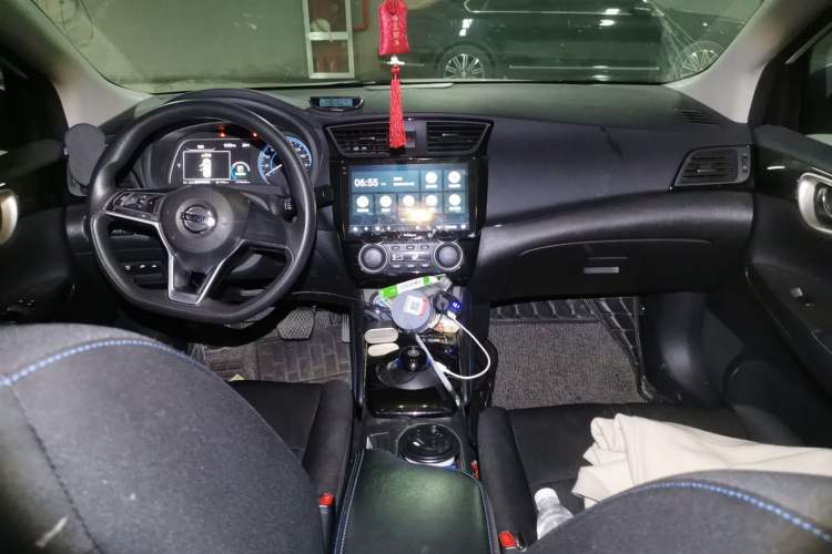 Used Nissan Sylphy EV 2018 ZhiZun Edition Center Console