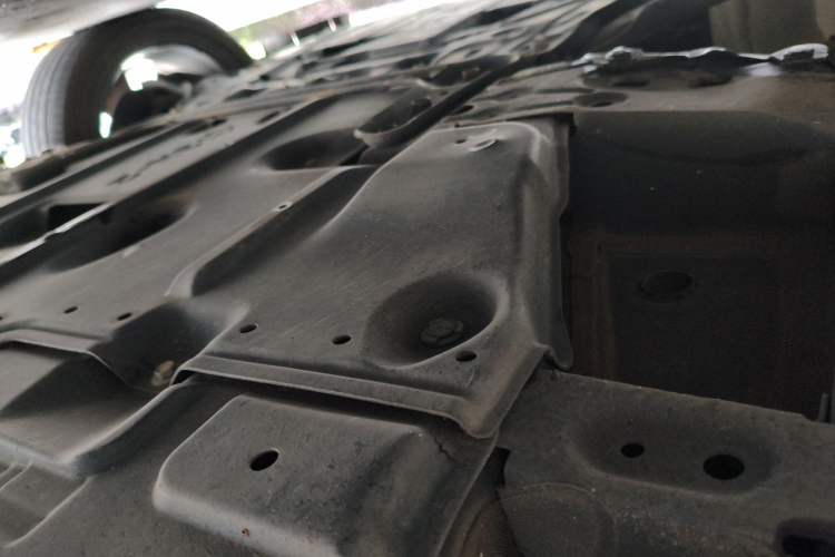 Used Nissan Sylphy EV 2018 ZhiZun Edition Chassis Front Left