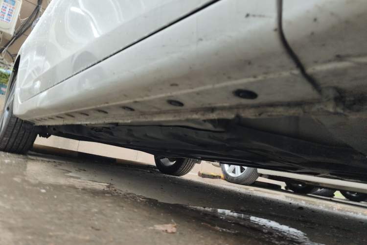 Used Nissan Sylphy EV 2018 ZhiZun Edition Chassis Front Right