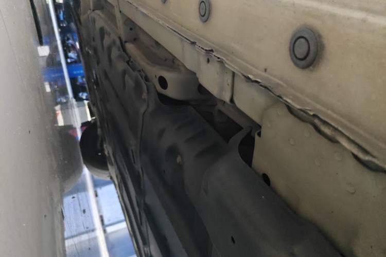 Used Nissan Sylphy EV 2018 ZhiZun Edition Chassis Rear Left
