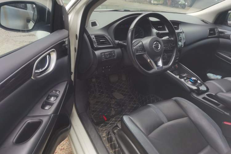 Used Nissan Sylphy EV 2018 ZhiZun Edition Driver Seat