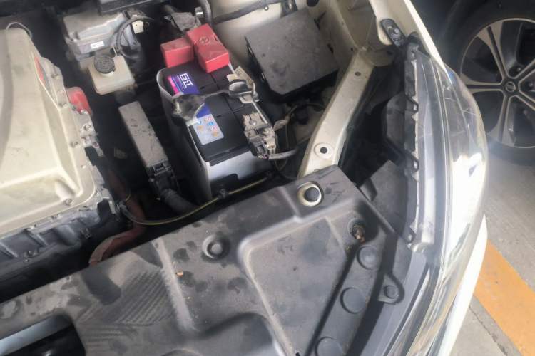 Used Nissan Sylphy EV 2018 ZhiZun Edition Engine Bay Left