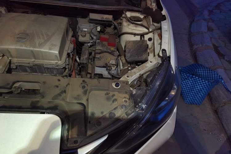 Used Nissan Sylphy EV 2018 Smart Edition Engine Bay Left
