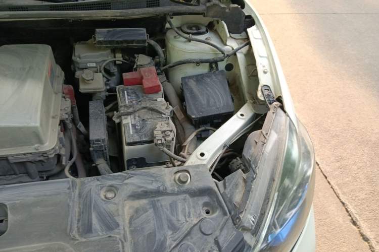 Used Nissan Sylphy EV 2018 Smart Edition Engine Bay Left