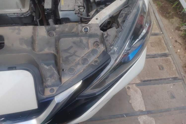 Used Nissan Sylphy EV 2018 Smart Edition Engine Bay Left