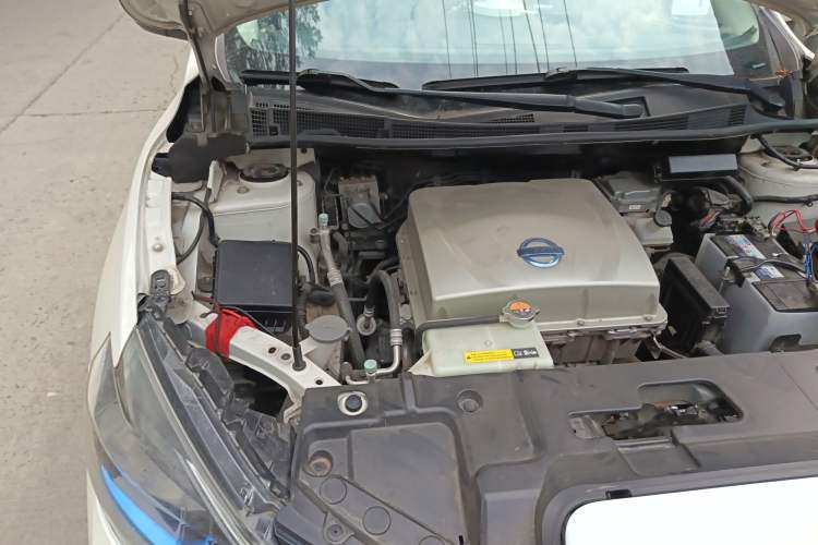 Used Nissan Sylphy EV 2018 Smart Edition Engine Bay Right