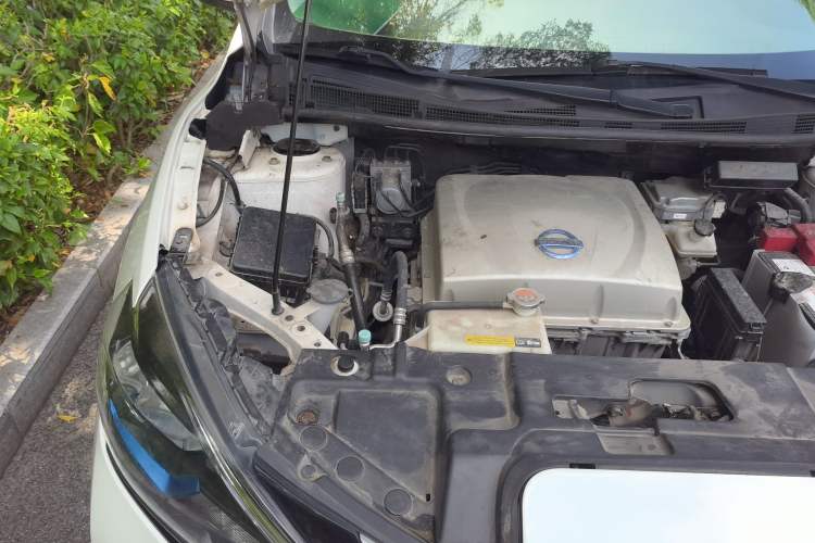 Used Nissan Sylphy EV 2018 Smart Edition Engine Bay Right