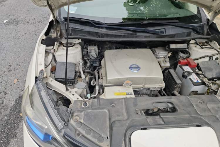 Used Nissan Sylphy EV 2018 Smart Edition Engine Bay Right