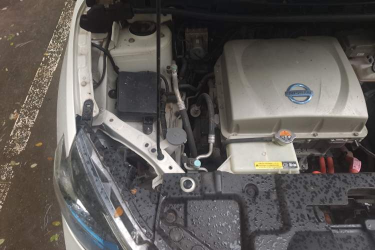 Used Nissan Sylphy EV 2018 Comfort Edition Customized Version Engine Bay Right