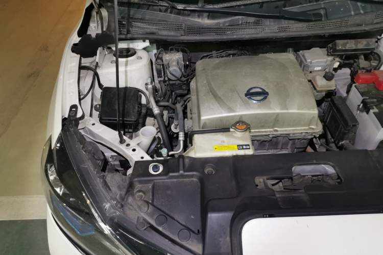 Used Nissan Sylphy EV 2018 ZhiZun Edition Engine Bay Right