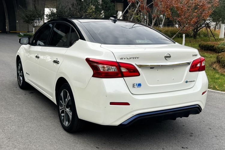 Used Nissan Sylphy EV 2018 ZhiZun Edition Exterior 2