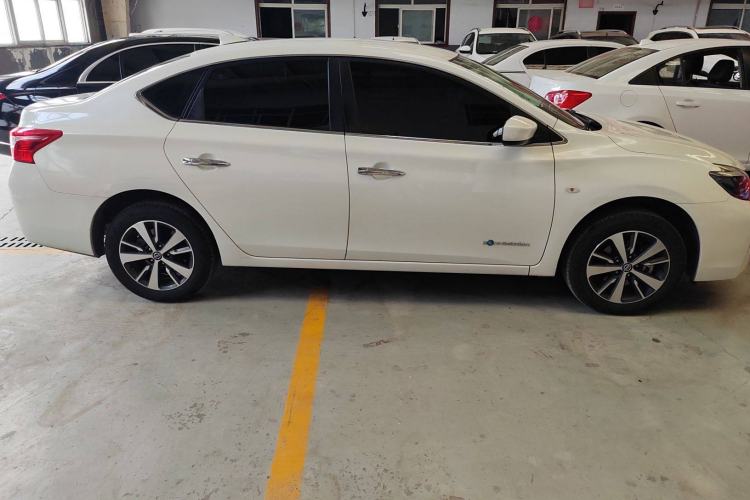 Used Nissan Sylphy EV 2018 Smart Edition Exterior 2