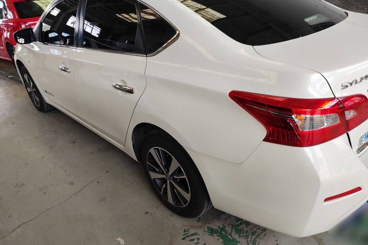 Used Nissan Sylphy EV 2018 Smart Edition Exterior 3