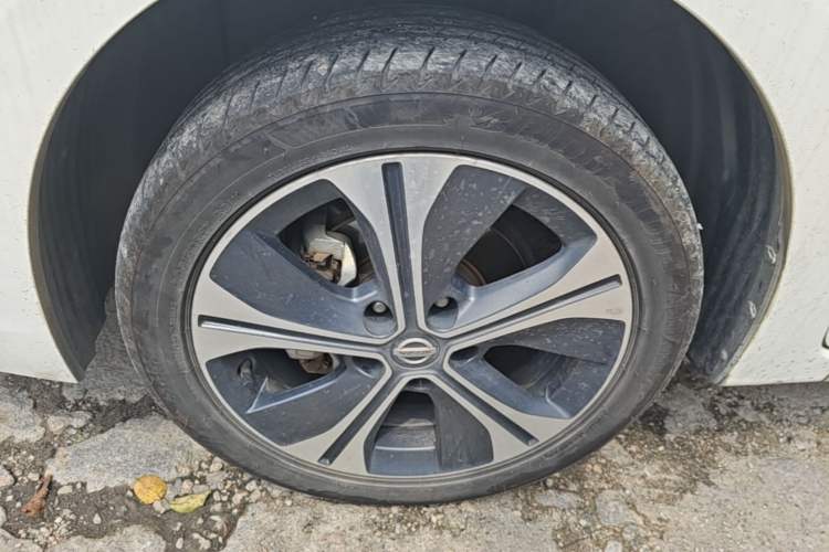 Used Nissan Sylphy EV 2018 ZhiZun Edition Exterior 4