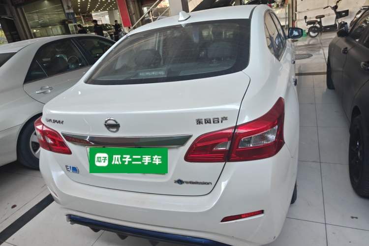 Used Nissan Sylphy EV 2018 Smart Edition Exterior 4