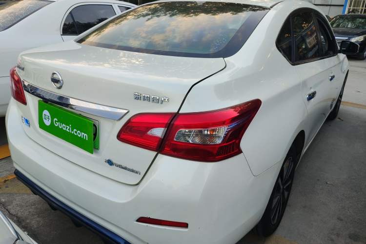 Used Nissan Sylphy EV 2018 Smart Edition Exterior 5