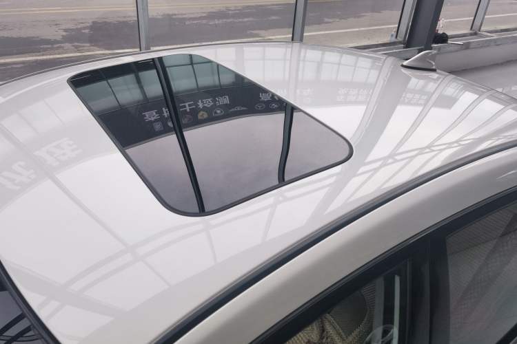 Used Nissan Sylphy EV 2018 ZhiZun Edition Exterior 6