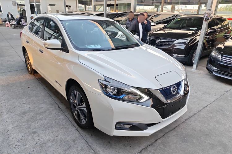 Used Nissan Sylphy EV 2018 ZhiZun Edition Front Right 45 Deg
