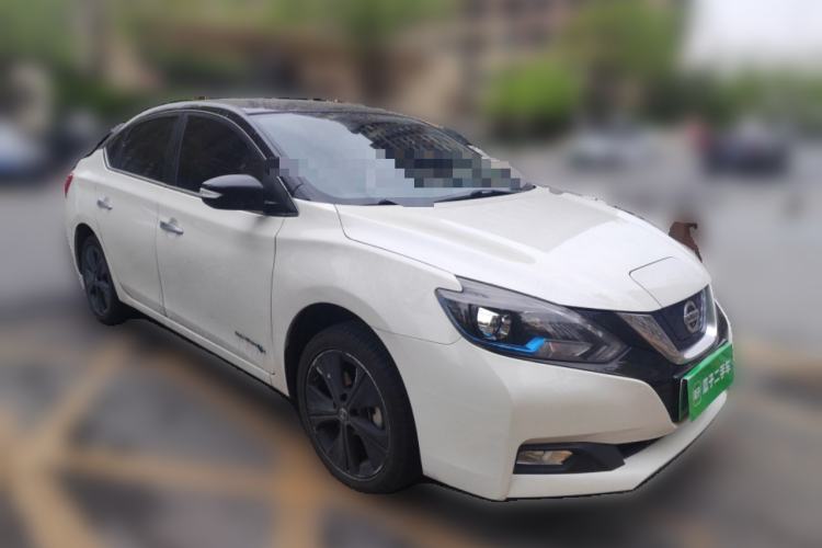 Used Nissan Sylphy EV 2018 ZhiZun Edition Front Right 45 Deg