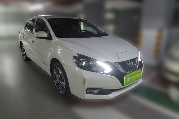 Used Nissan Sylphy EV 2018 ZhiZun Edition Front Right 45 Deg