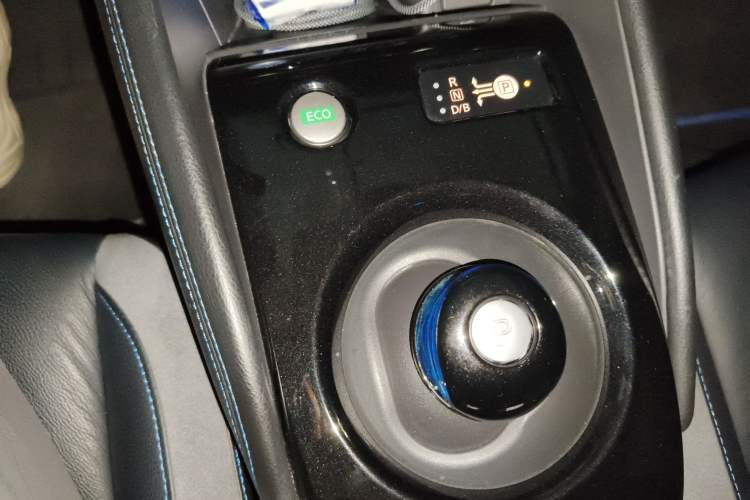 Used Nissan Sylphy EV 2018 ZhiZun Edition Gear Lever
