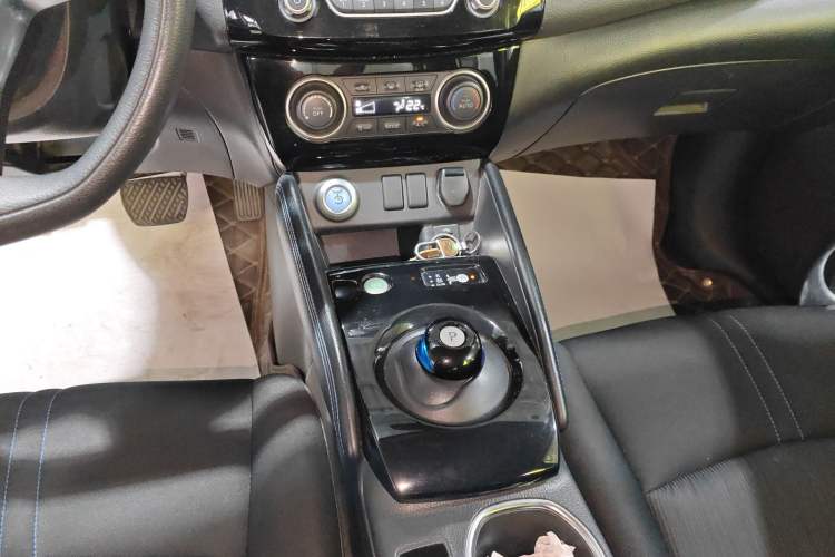 Used Nissan Sylphy EV 2018 Smart Edition Custom Version Gear Lever