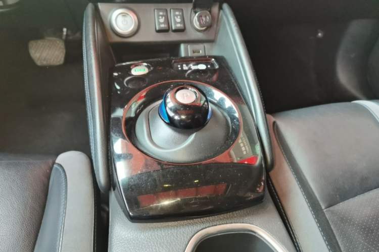 Used Nissan Sylphy EV 2018 ZhiZun Edition Gear Lever
