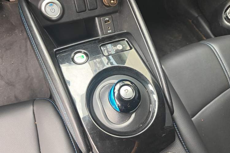 Used Nissan Sylphy EV 2018 Smart Edition Gear Lever