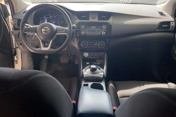 Used Nissan Sylphy EV  Interior 1