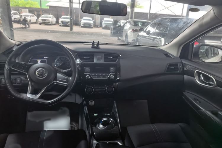 Used Nissan Sylphy EV 2018 Smart Edition Custom Version Interior 2
