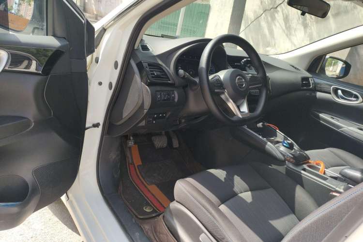 Used Nissan Sylphy EV 2018 Smart Edition Interior 2