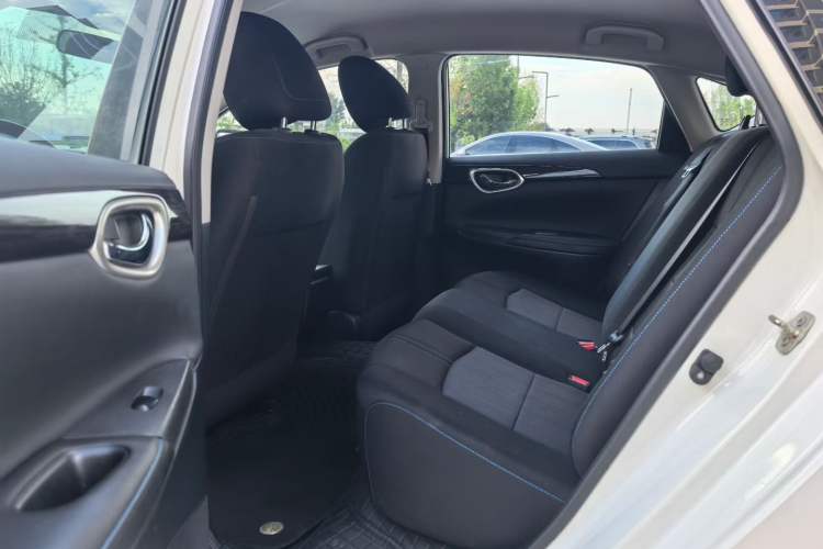 Used Nissan Sylphy EV 2018 Smart Edition Custom Version Interior 3