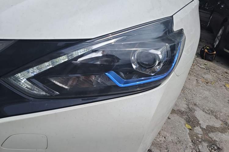 Used Nissan Sylphy EV 2018 ZhiZun Edition Left Front Headlight