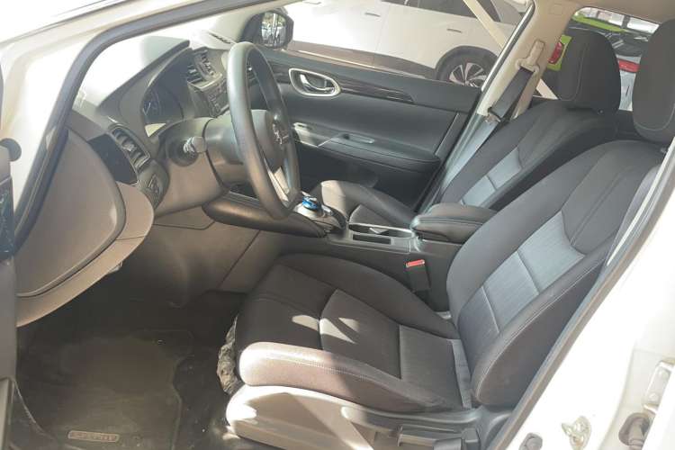 Used Nissan Sylphy EV  Left Front Seat