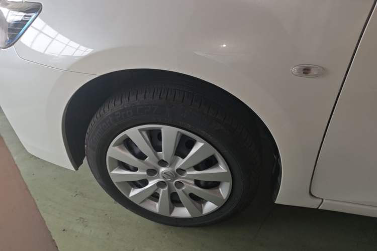 Used Nissan Sylphy EV 2018 Smart Edition Left Front Wheel Hub