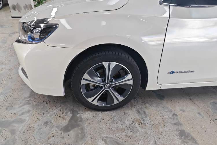 Used Nissan Sylphy EV 2018 ZhiZun Edition Left Front Wheel Hub