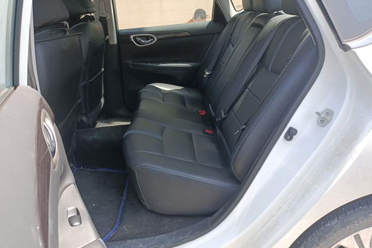 Used Nissan Sylphy EV 2018 ZhiZun Edition Left Rear Seat