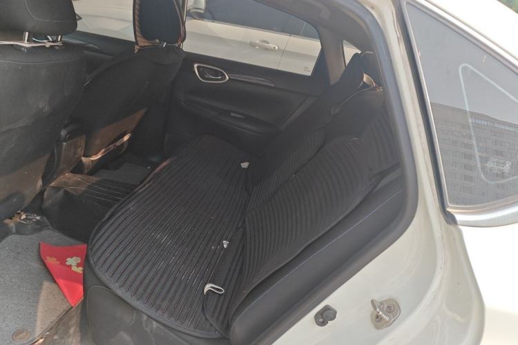 Used Nissan Sylphy EV 2018 Smart Edition Left Rear Seat