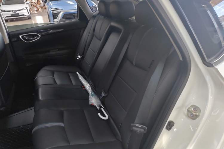 Used Nissan Sylphy EV 2018 ZhiZun Edition Left Rear Seat