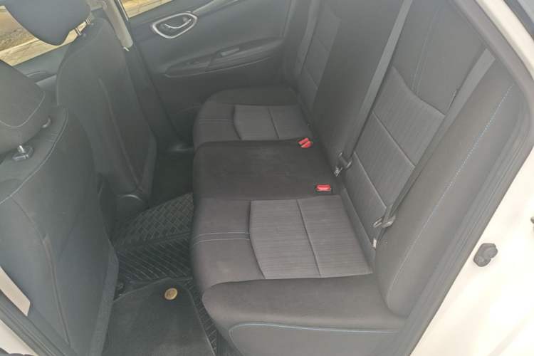 Used Nissan Sylphy EV 2018 Smart Edition Custom Version Left Rear Seat