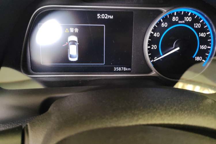 Used Nissan Sylphy EV 2018 Smart Edition Odometer Close Up