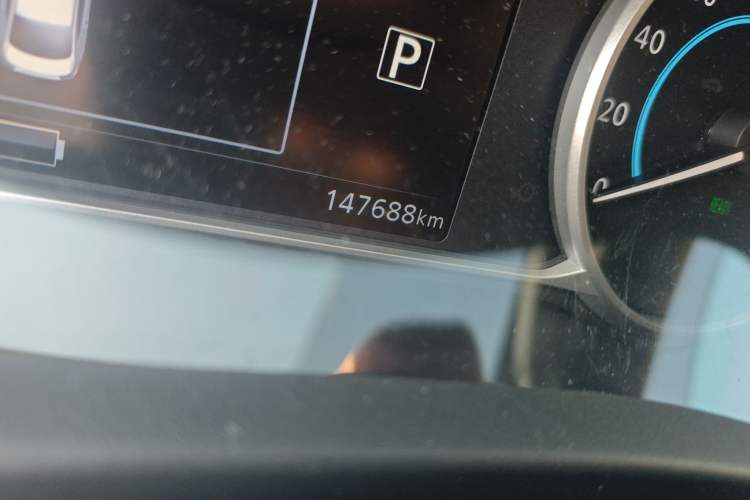 Used Nissan Sylphy EV 2018 ZhiZun Edition Odometer Close Up