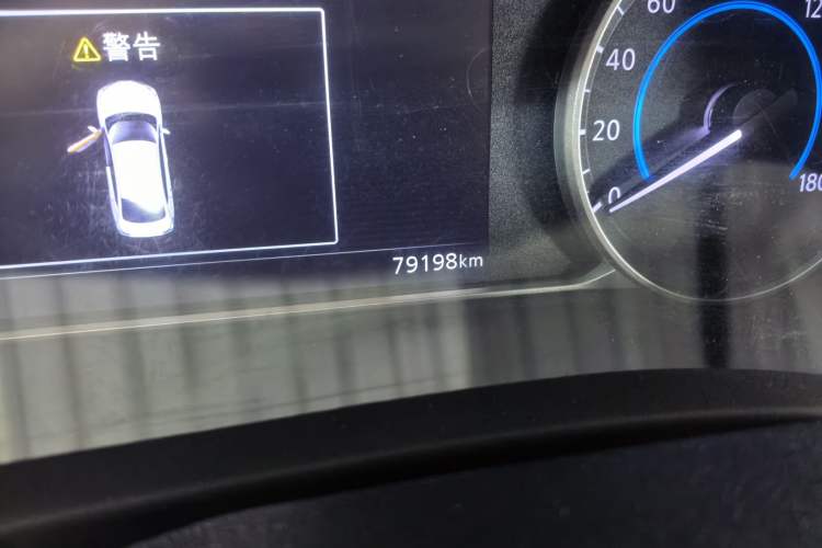 Used Nissan Sylphy EV 2018 Smart Edition Custom Version Odometer Close Up