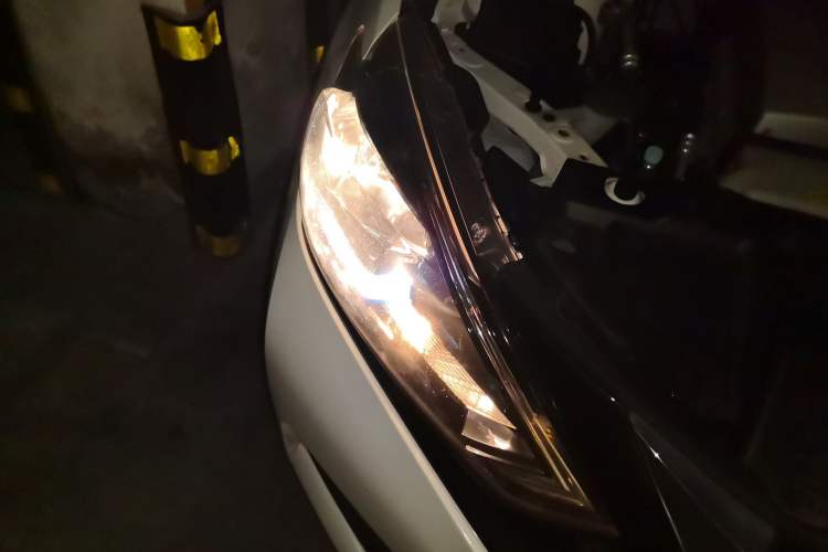Used Nissan Sylphy EV 2018 Smart Edition Right Front Headlight