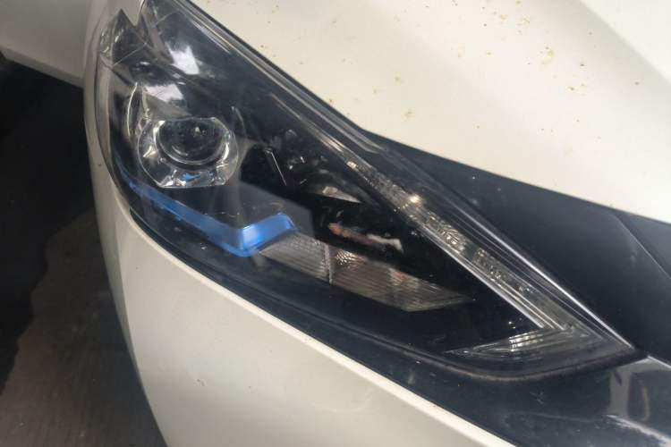 Used Nissan Sylphy EV 2018 ZhiZun Edition Right Front Headlight